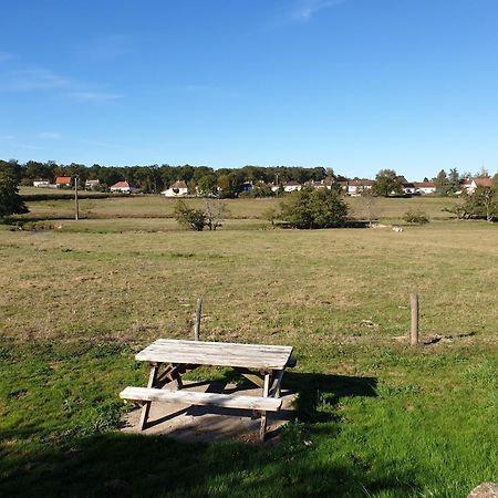 Chalets Etang Sur Arroux Eksteriør bilde